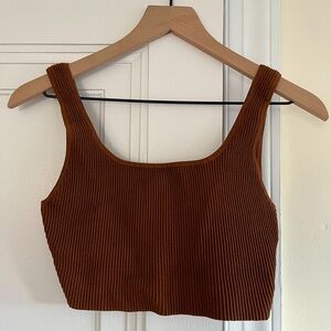 Aritzia Sculpt Knit Square Neck Cropped Tank Sz Small